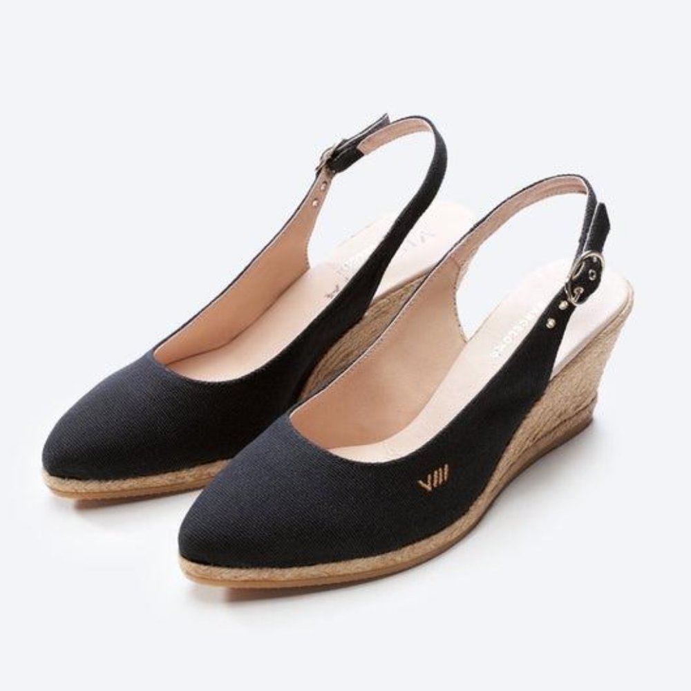 NWOB Palomera Canvas Espadrille Wedges in Black